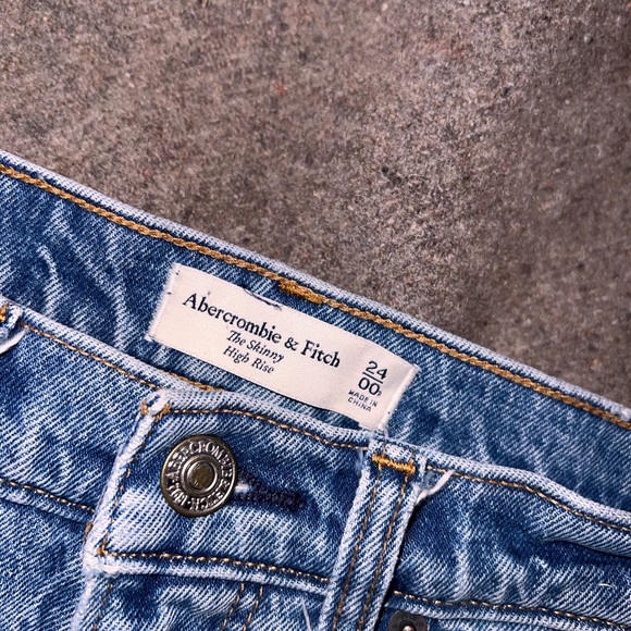 Abercrombie & Fitch Jeans - Picture 2 of 2